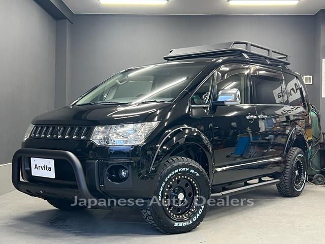 MITSUBISHI DELICA D:5