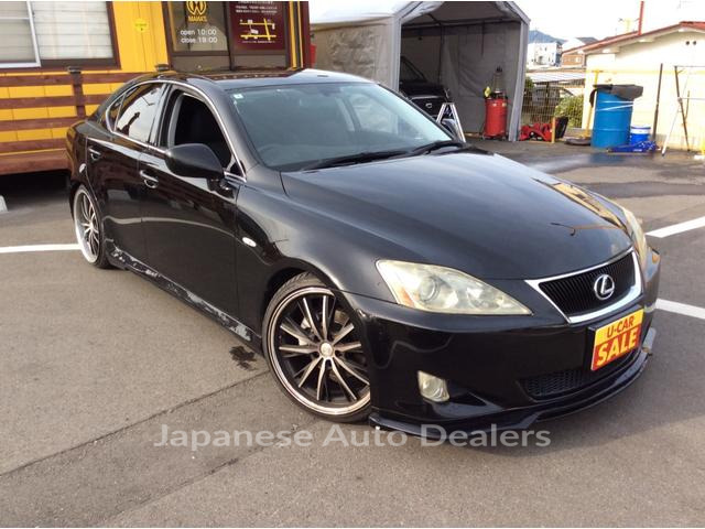 LEXUS IS