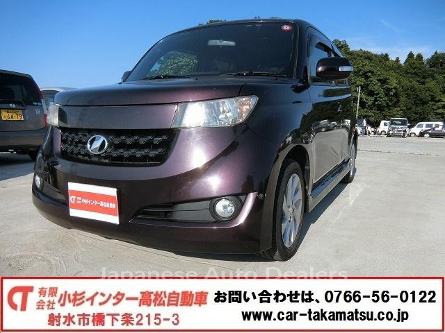 TOYOTA bB