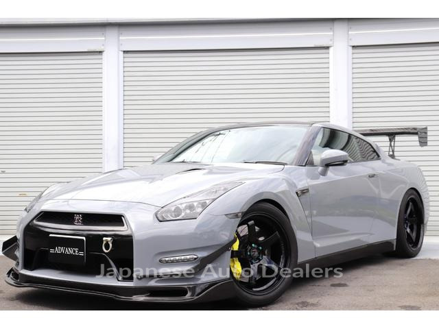 NISSAN GT-R