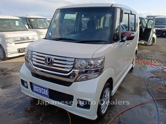 HONDA N-BOX CUSTOM