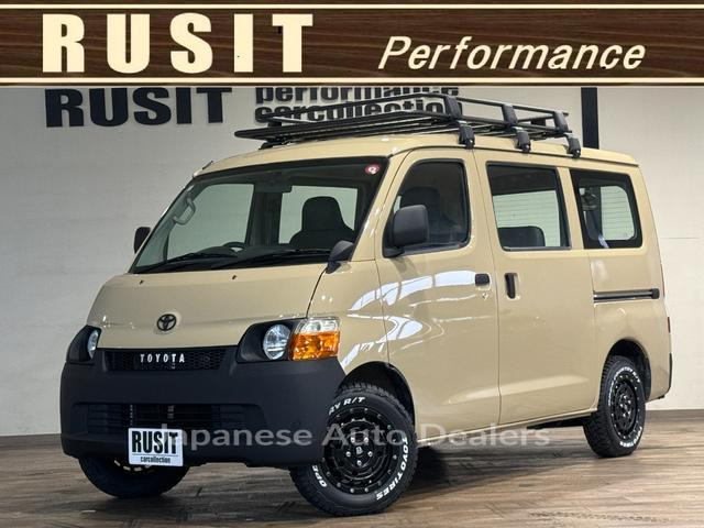 TOYOTA LITEACE VAN