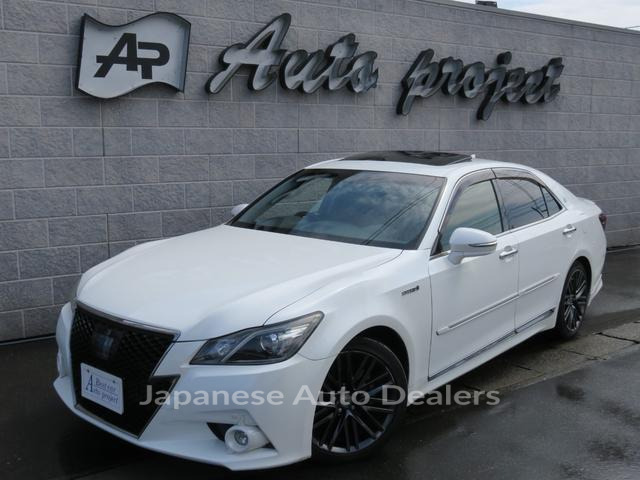 TOYOTA CROWN HYBRID