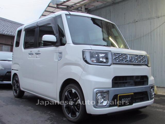 DAIHATSU WAKE