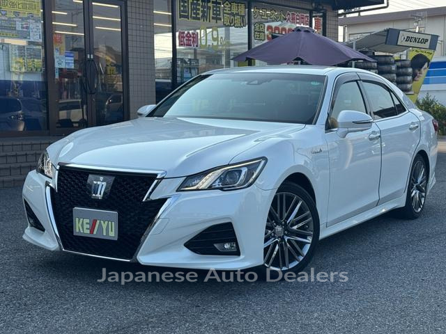TOYOTA CROWN HYBRID