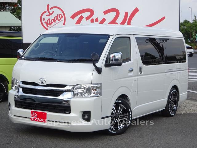 TOYOTA HIACE WAGON