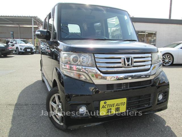 HONDA N-BOX CUSTOM