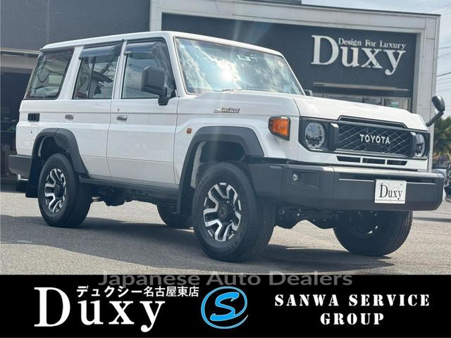 TOYOTA LAND CRUISER 70