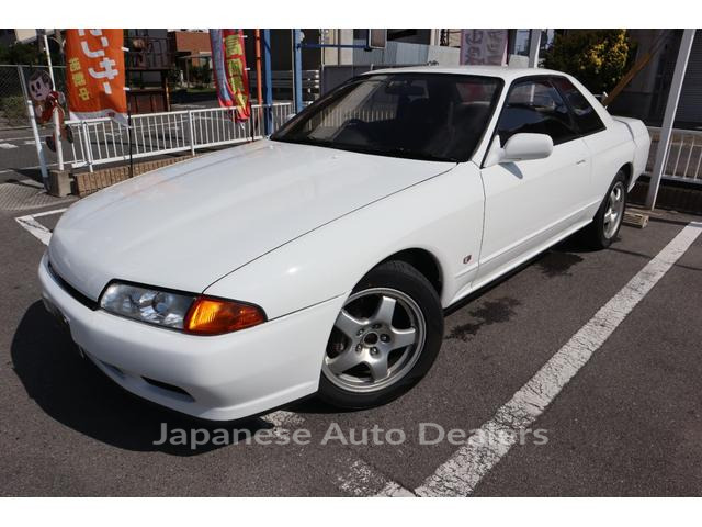 NISSAN SKYLINE