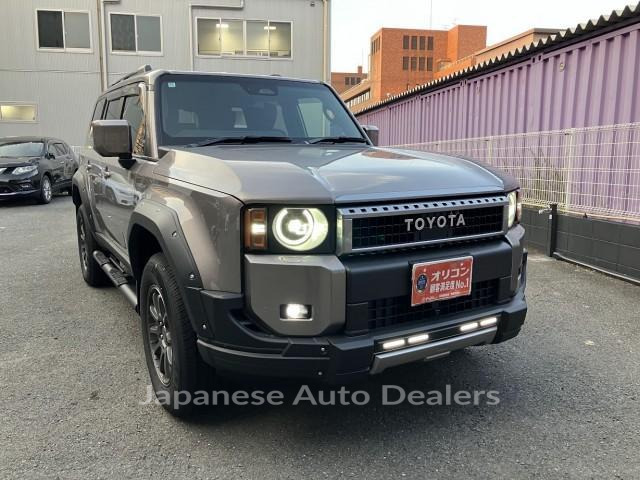 TOYOTA LAND CRUISER 250