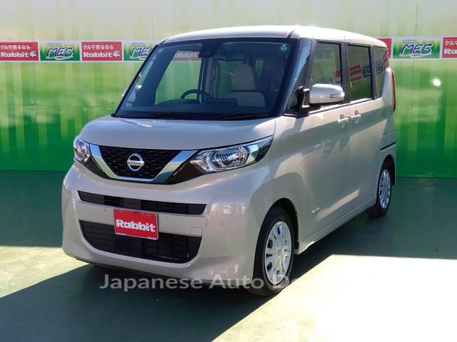 NISSAN ROOX