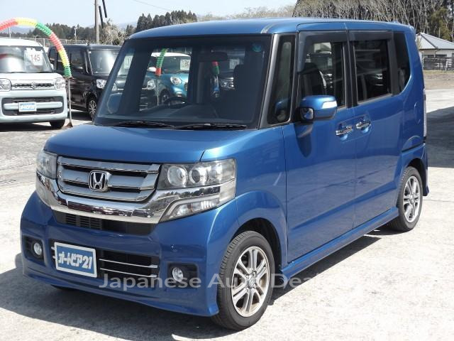 HONDA N-BOX CUSTOM