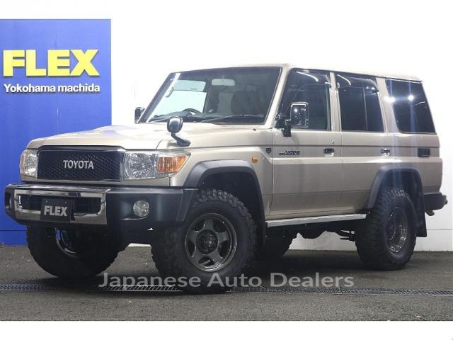 TOYOTA LAND CRUISER 70