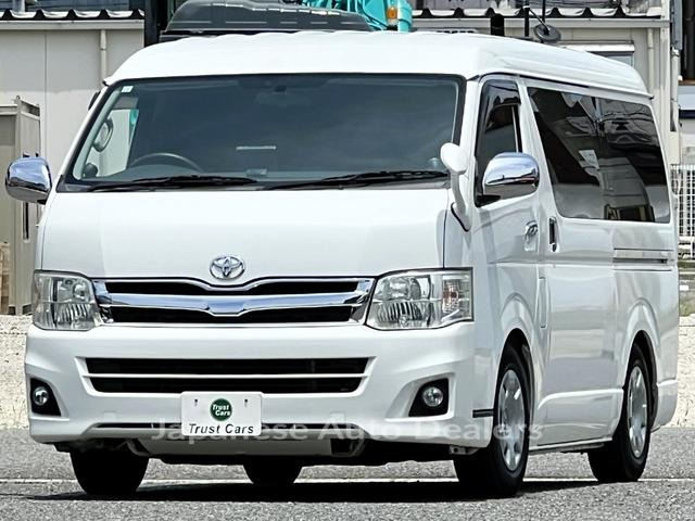 TOYOTA HIACE WAGON