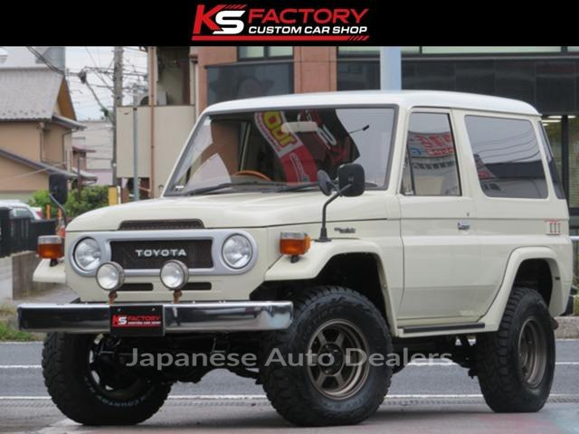 TOYOTA LAND CRUISER 70