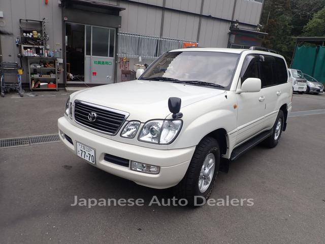 TOYOTA LAND CRUISER 100