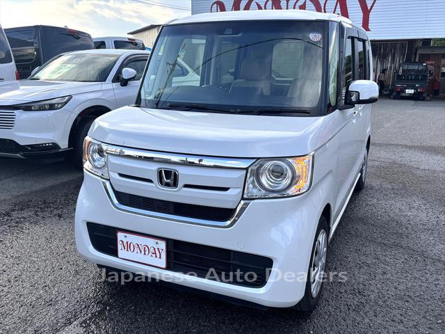 HONDA N-BOX