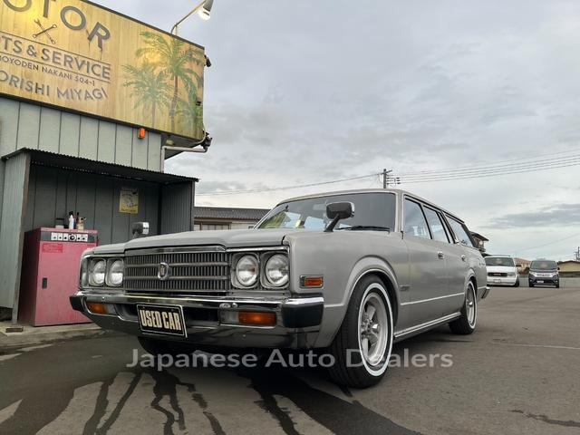 TOYOTA CROWN STATIONWAGON