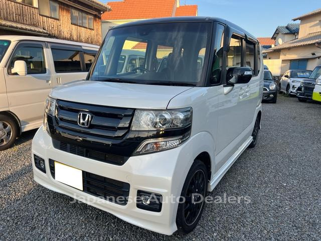 HONDA N-BOX CUSTOM