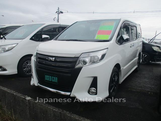 TOYOTA NOAH