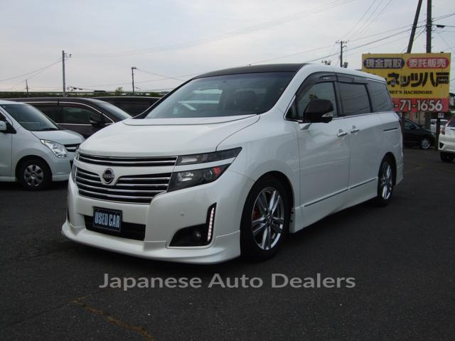 NISSAN ELGRAND