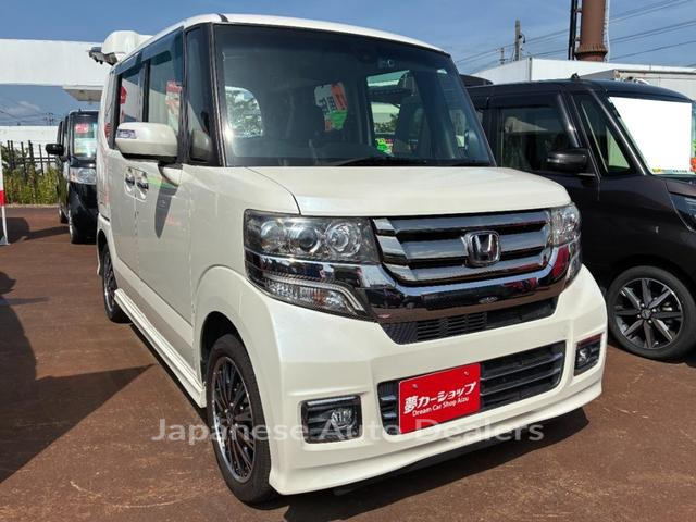 HONDA N-BOX CUSTOM