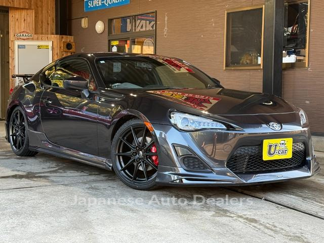 TOYOTA 86