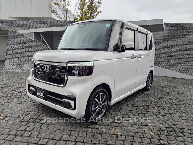 HONDA N-BOX CUSTOM