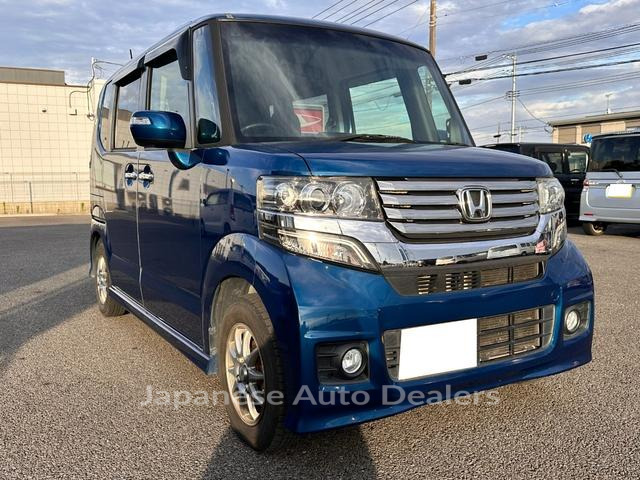 HONDA N-BOX CUSTOM