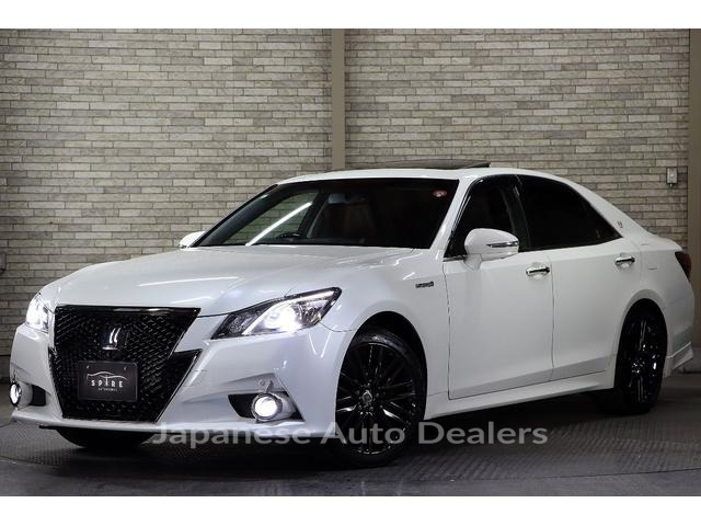 TOYOTA CROWN HYBRID