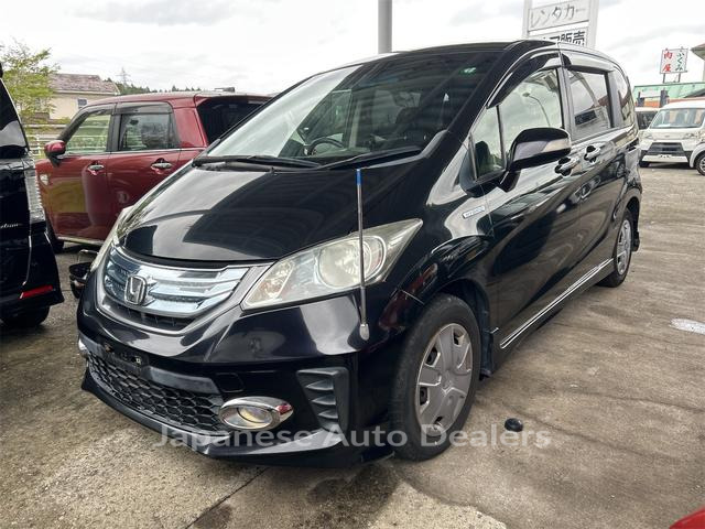 HONDA FREED HYBRID