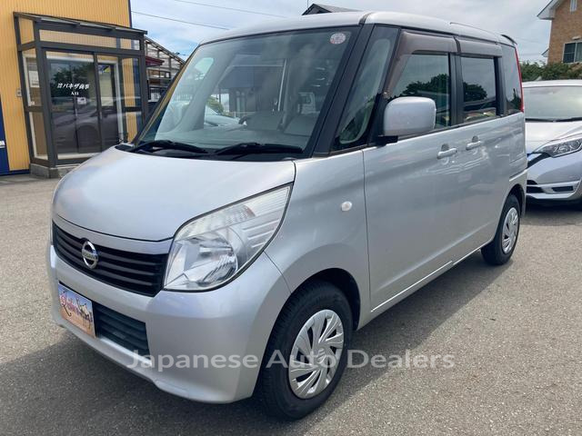 NISSAN ROOX