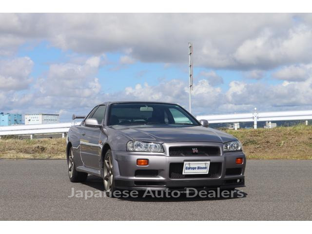 NISSAN SKYLINE