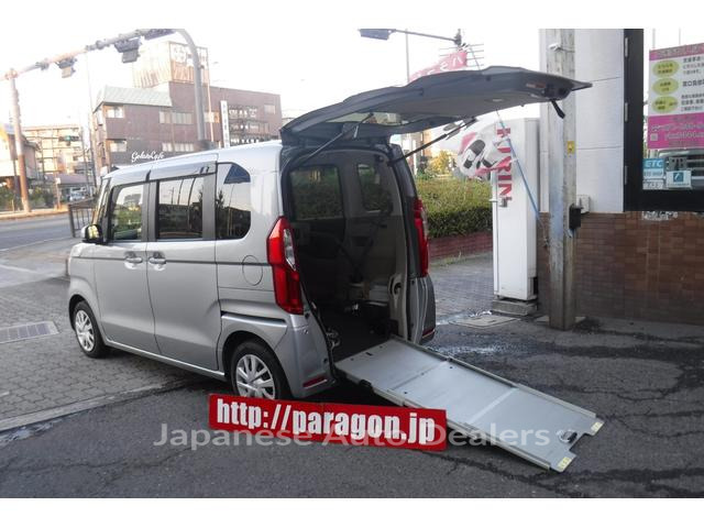 HONDA N-BOX