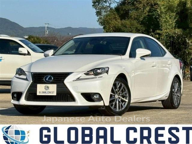 LEXUS IS