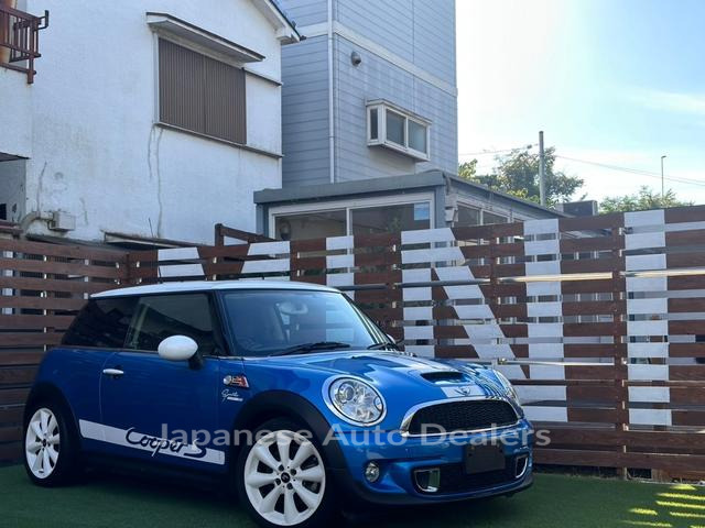 MINI MINI