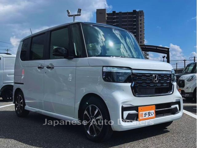 HONDA N-BOX CUSTOM