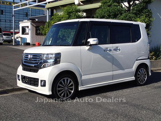 HONDA N-BOX CUSTOM