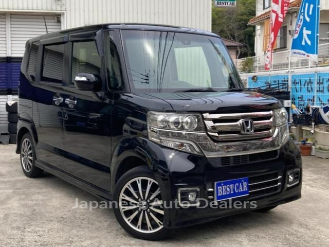 HONDA N-BOX CUSTOM