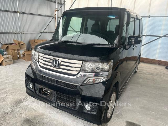 HONDA N-BOX CUSTOM