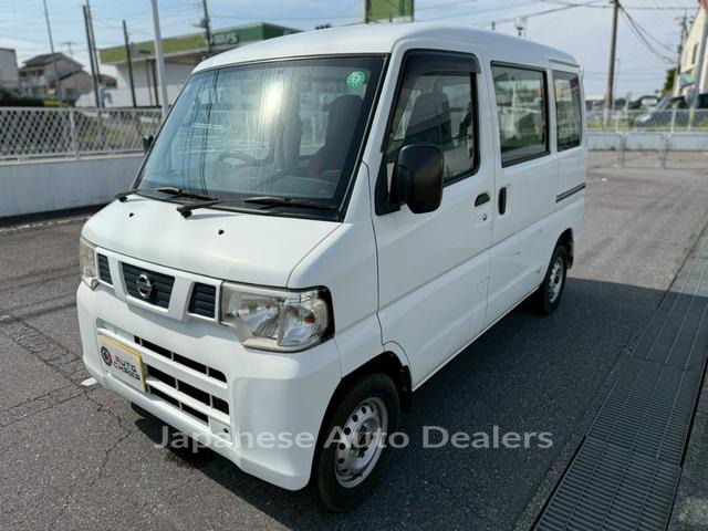 NISSAN NV100CLIPPER VAN