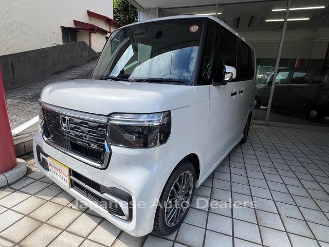 HONDA N-BOX CUSTOM