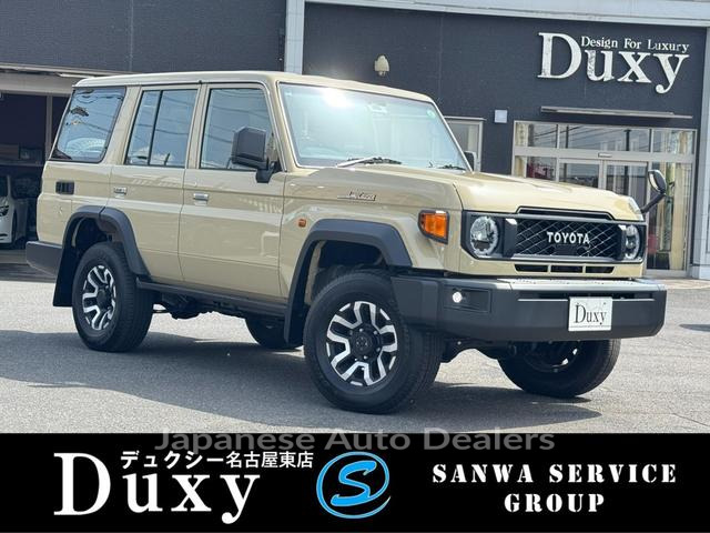 TOYOTA LAND CRUISER 70