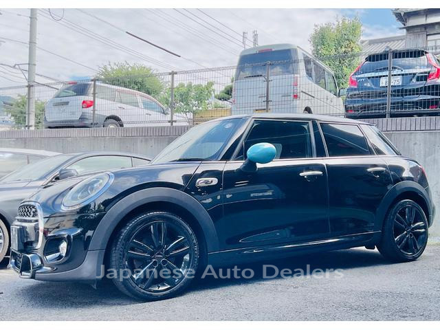 MINI MINI