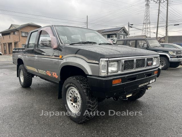 NISSAN DATSUN PICK UP