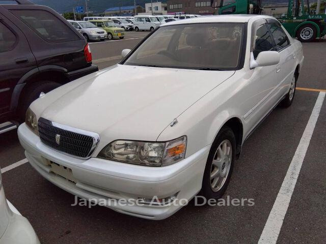 TOYOTA CRESTA