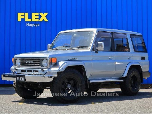 TOYOTA LAND CRUISER 70