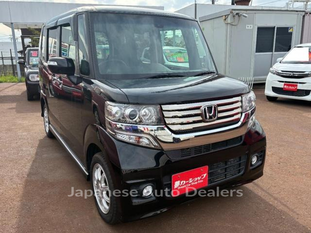HONDA N-BOX CUSTOM