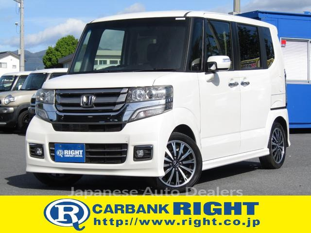 HONDA N-BOX CUSTOM