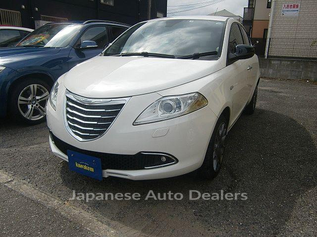 CHRYSLER CHRYSLER YPSILON